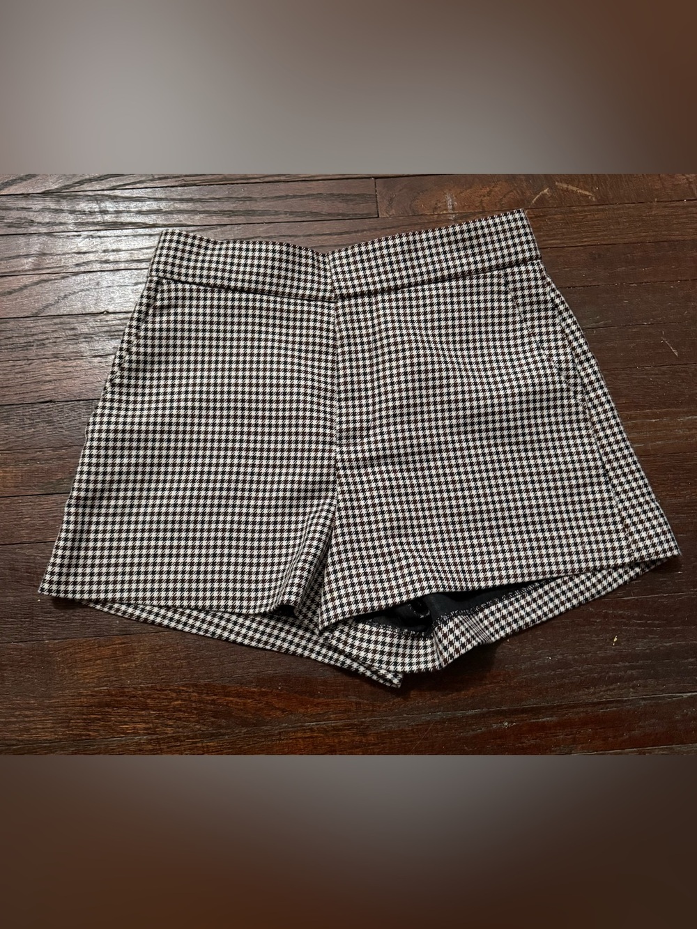 Zara High-Waist Houndstooth Shorts
